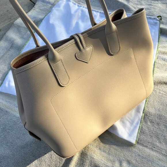 Longchamp Cream Shoulder Bag - Picture 7 of 13